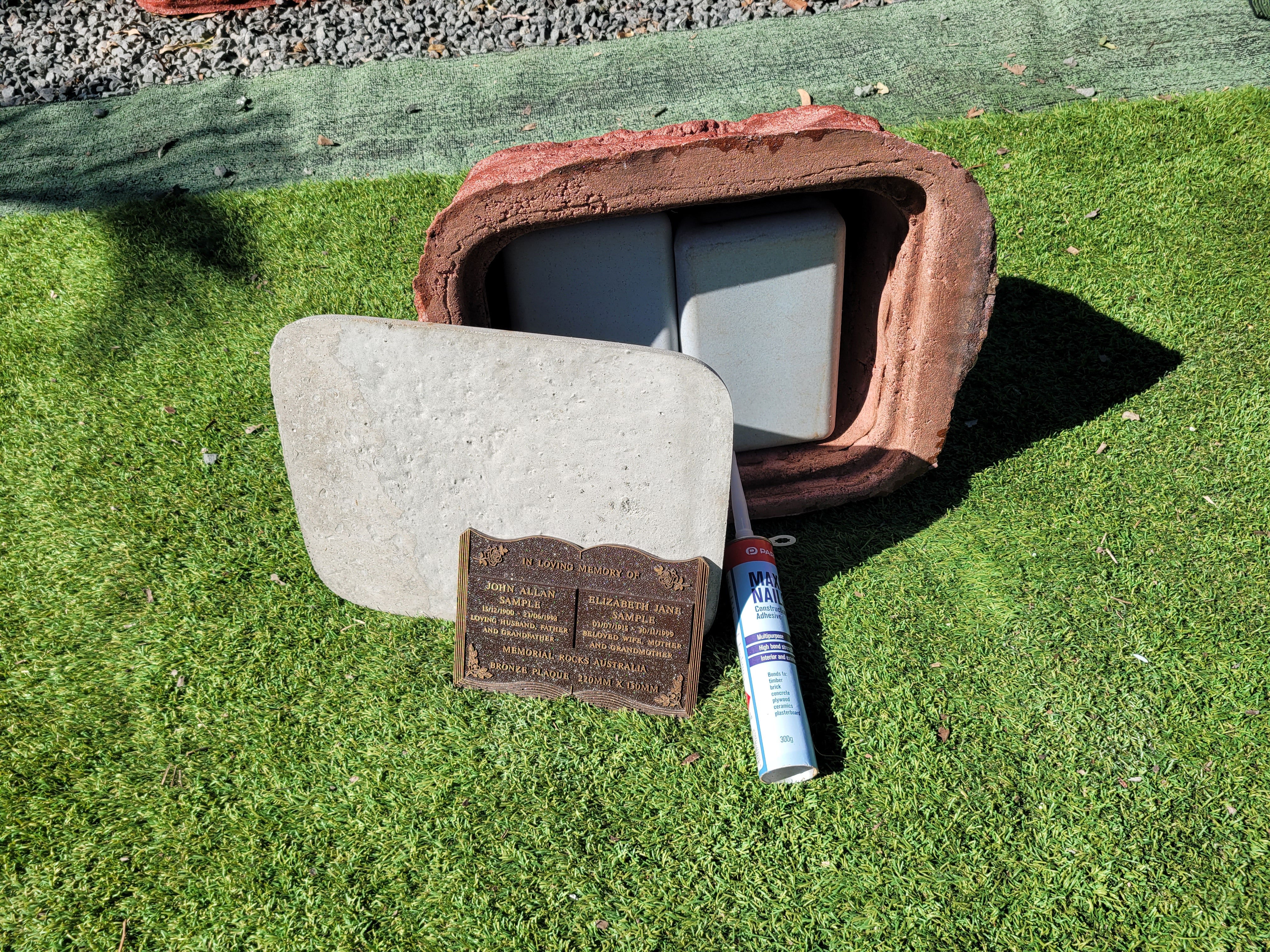 Memorial Rock Urn 1866 Large Double Pink / Red