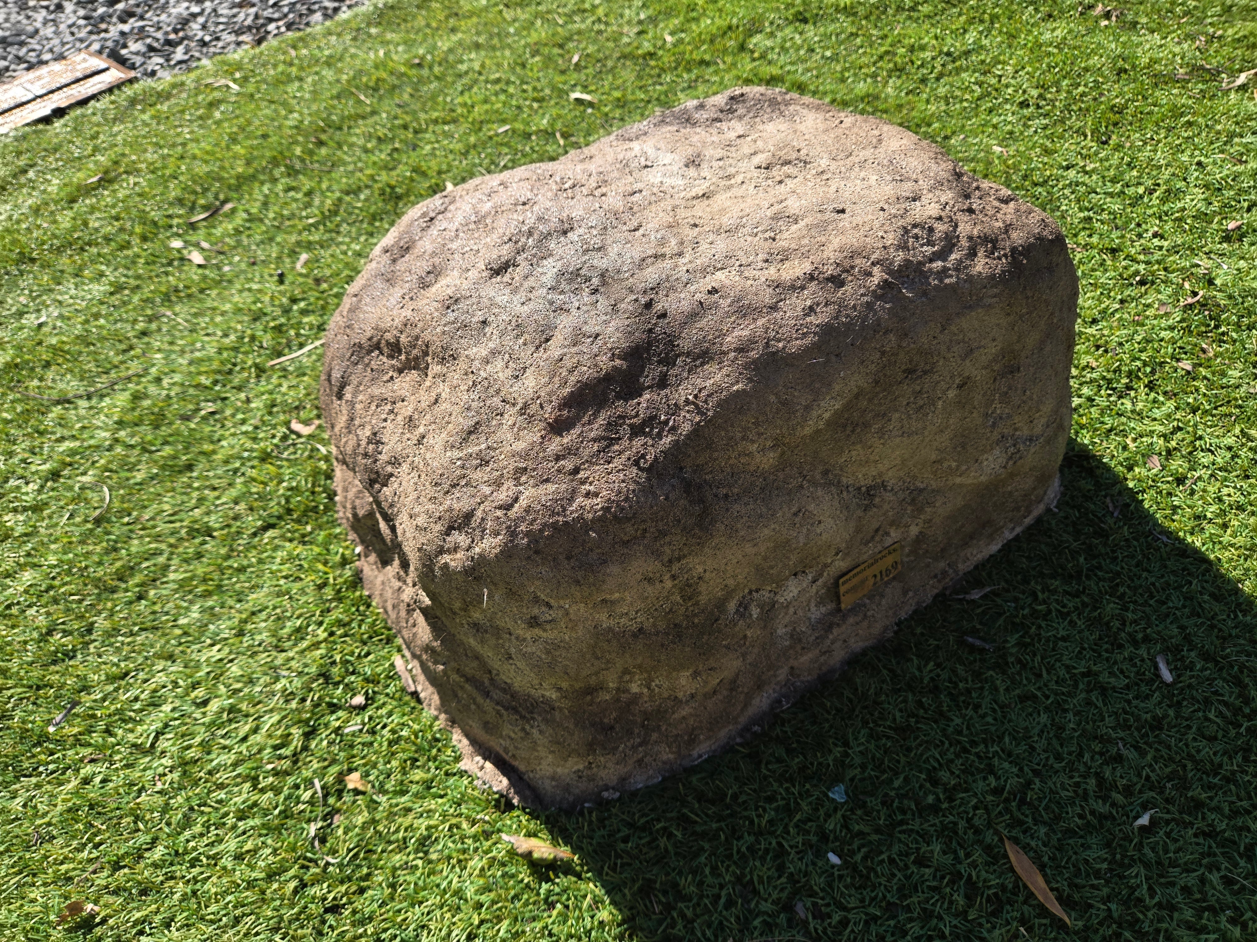Memorial Rock Urn 2169 Large Double Natural Riversand