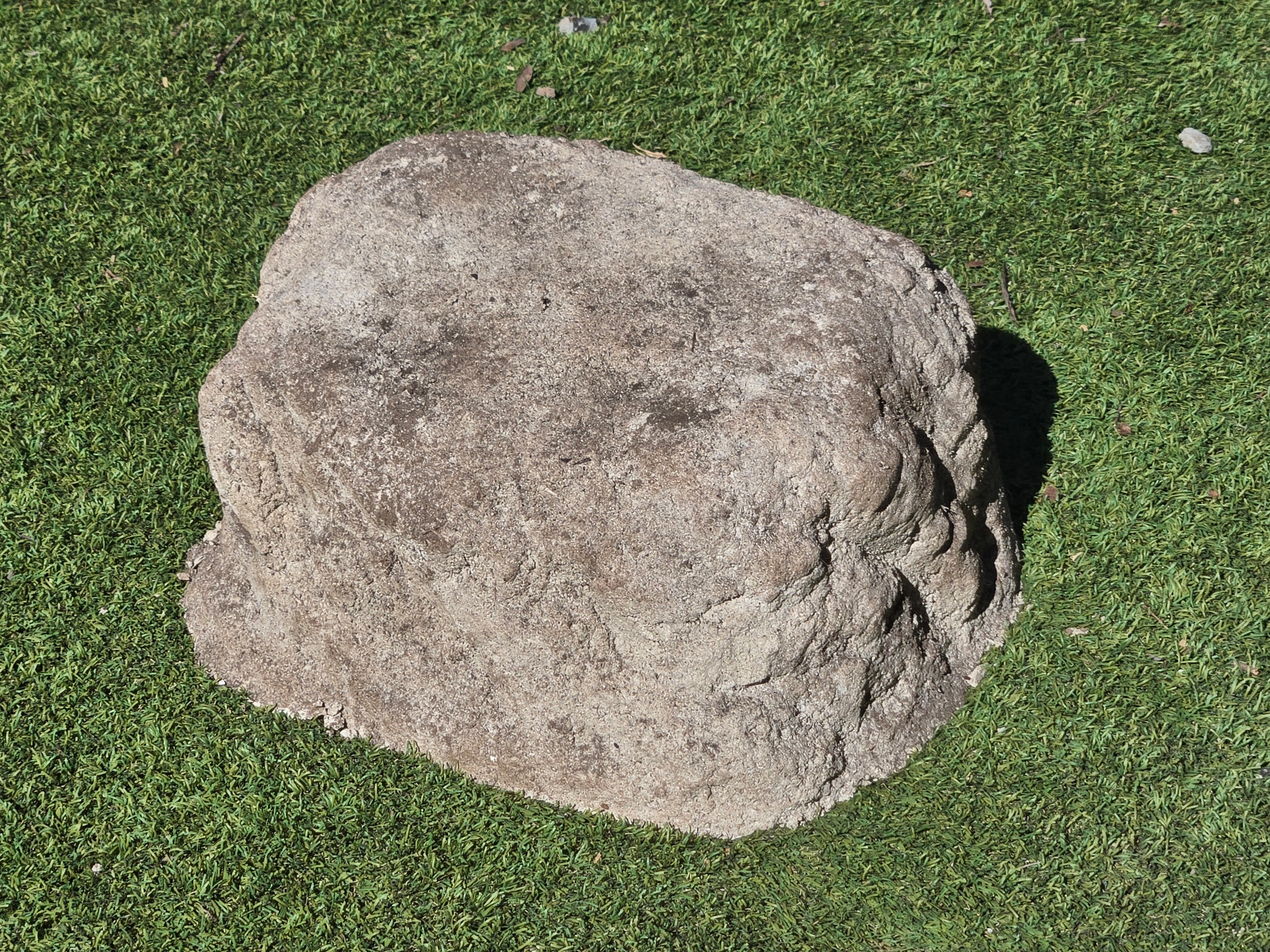 Memorial Rock Urn 2191 Large Natural Riversand