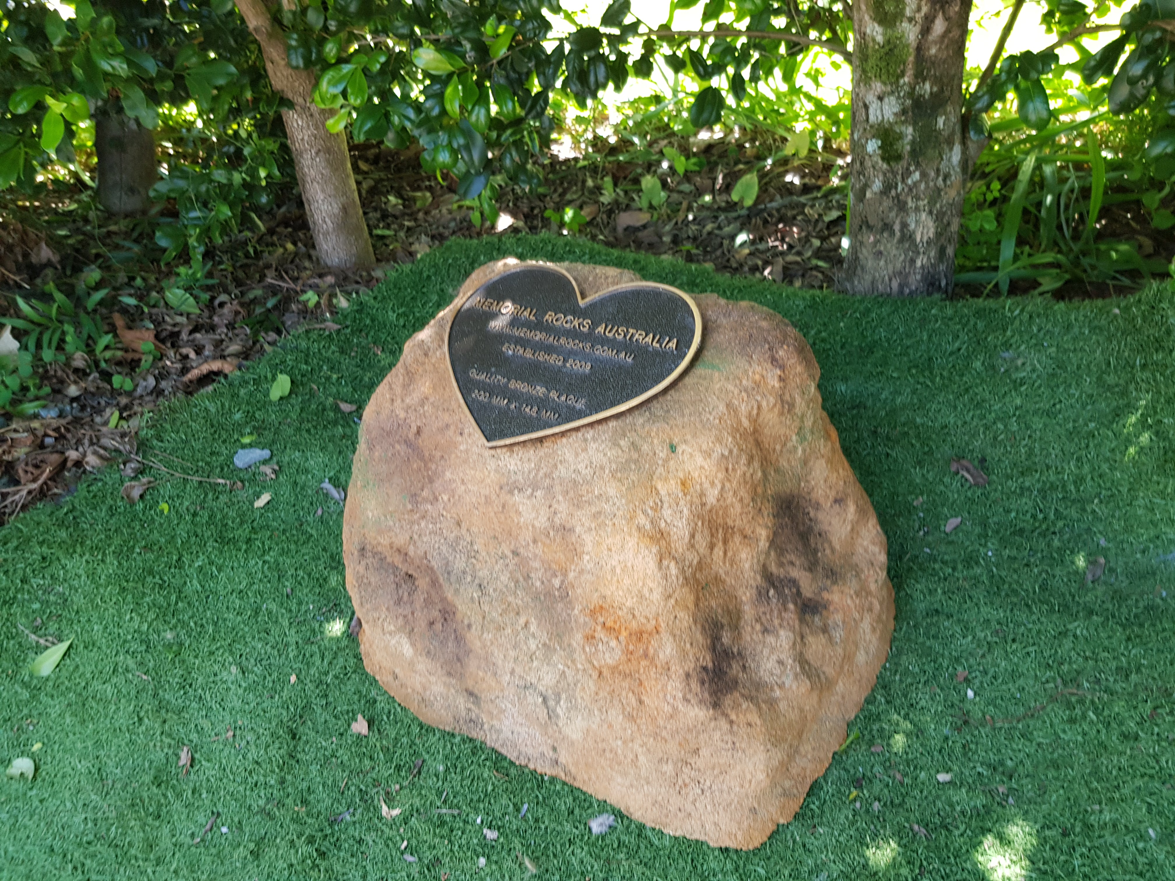 garden urn